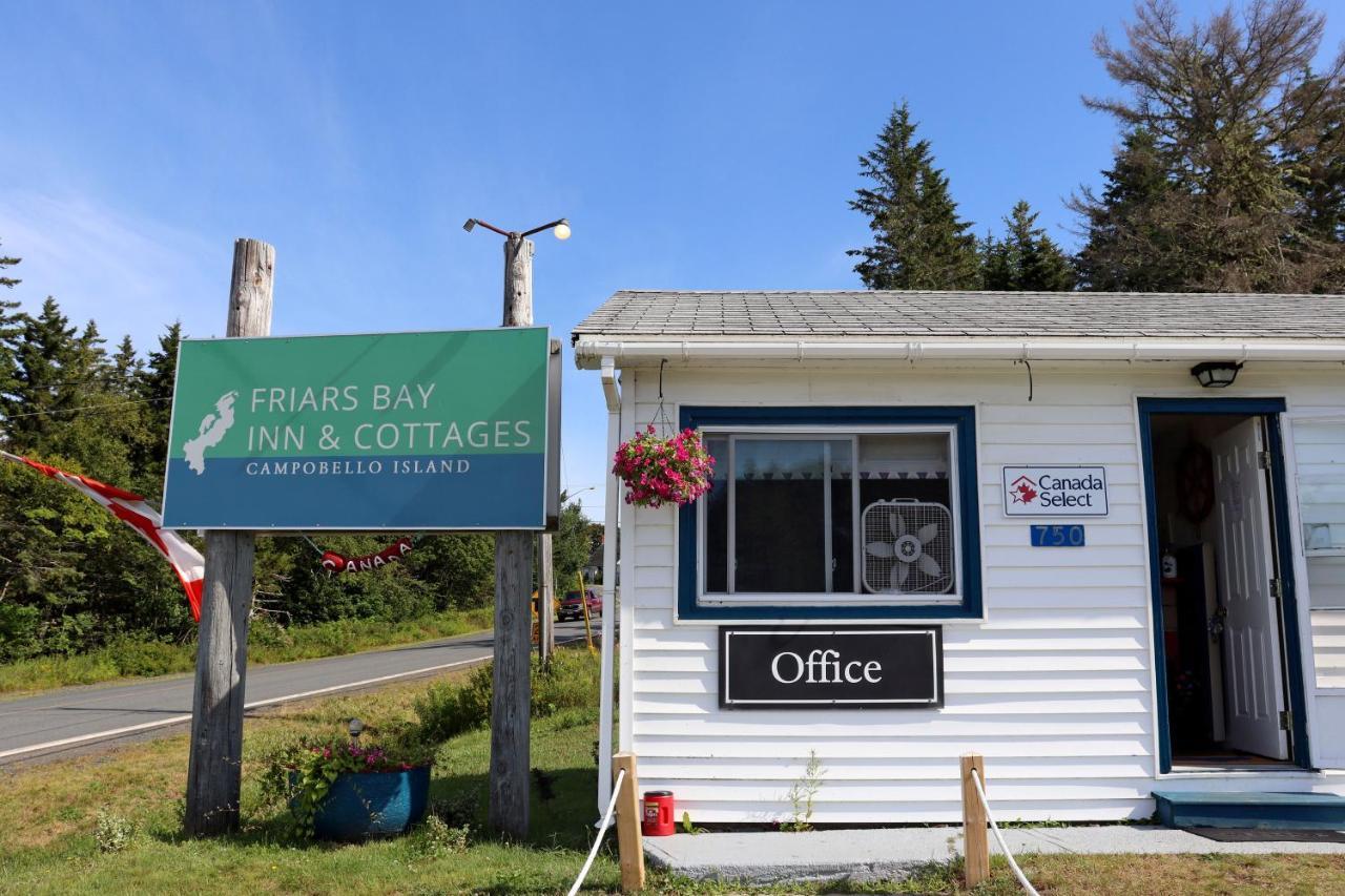 Friars Bay Inn & Cottages Welshpool Экстерьер фото