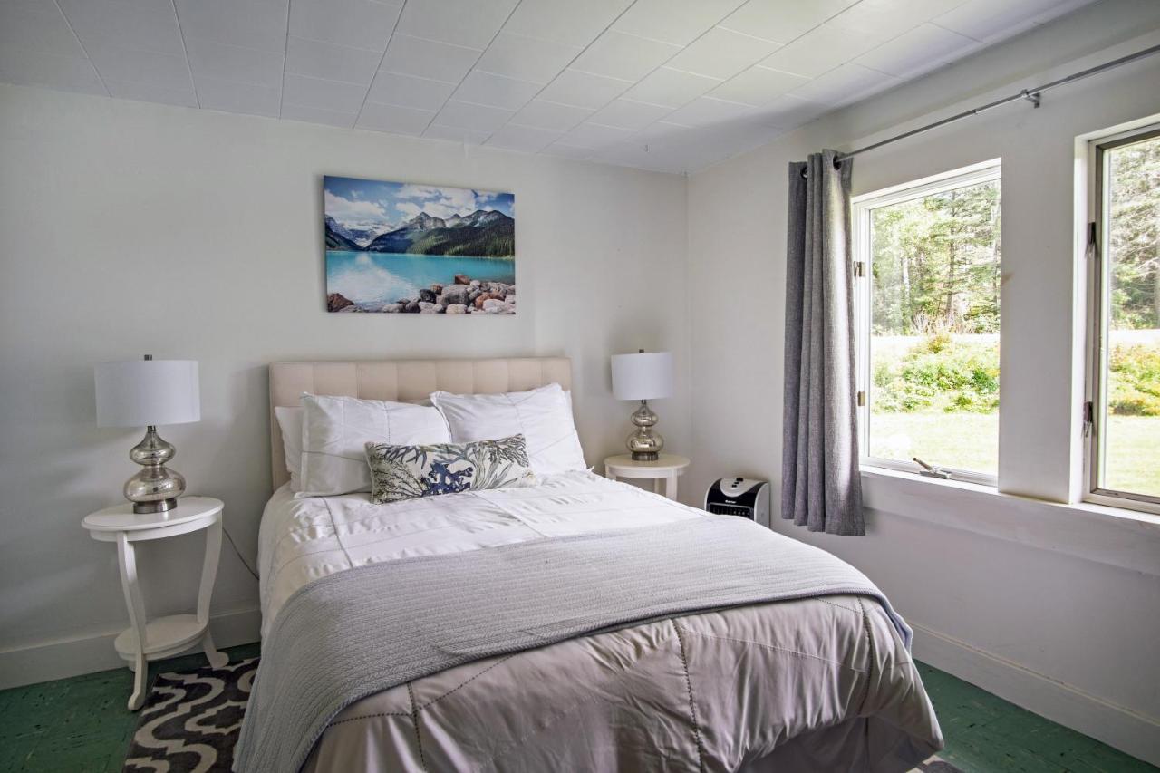 Friars Bay Inn & Cottages Welshpool Экстерьер фото