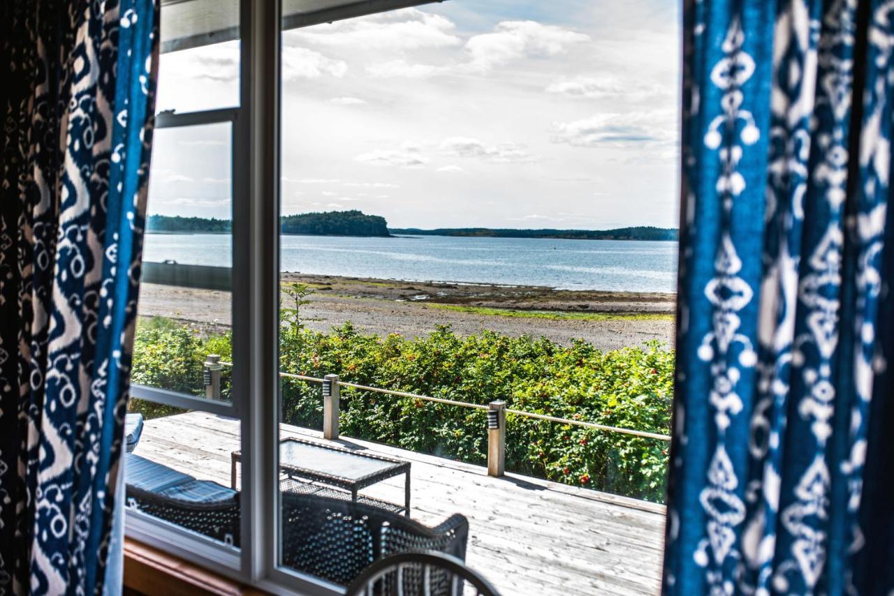 Friars Bay Inn & Cottages Welshpool Экстерьер фото